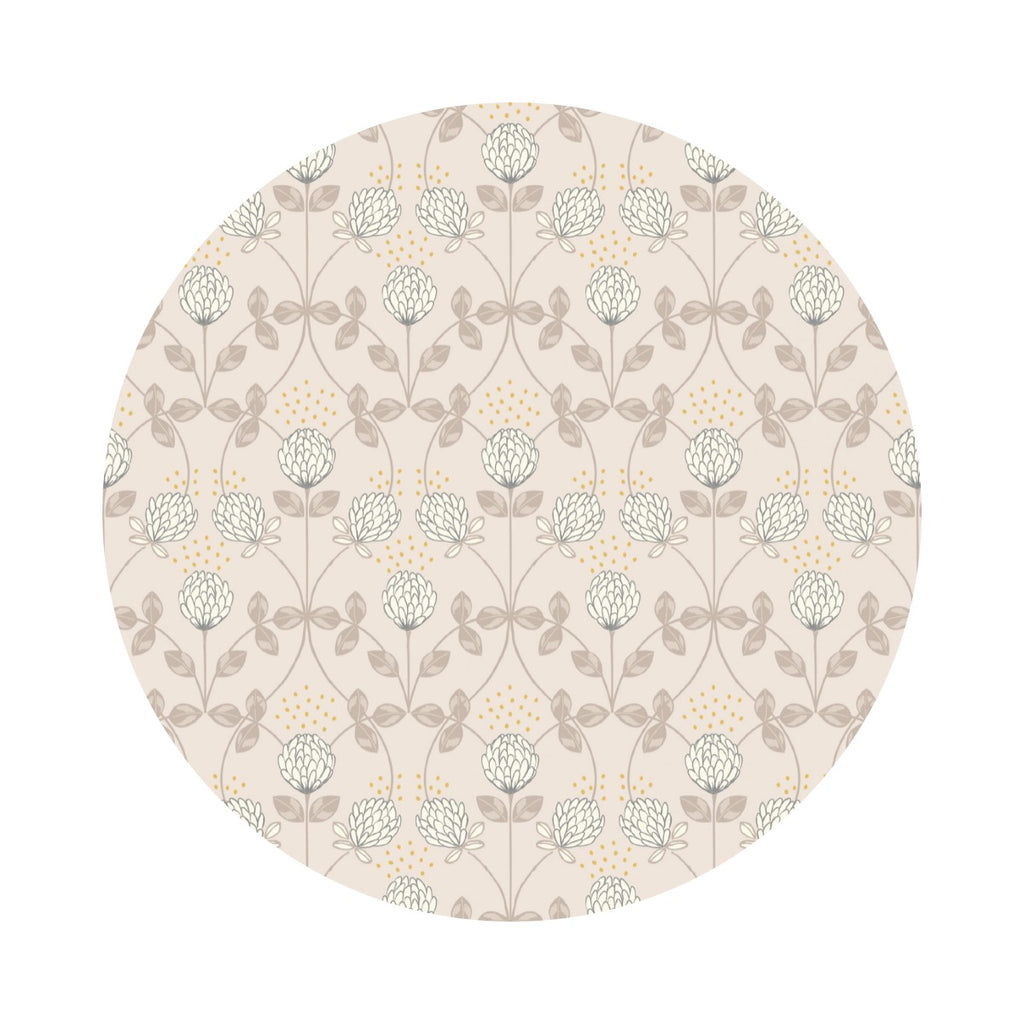 2.5 meters left! - Clover on Natural with Gold Metallic - Honey Bee Collection - Lewis & Irene Fabrics