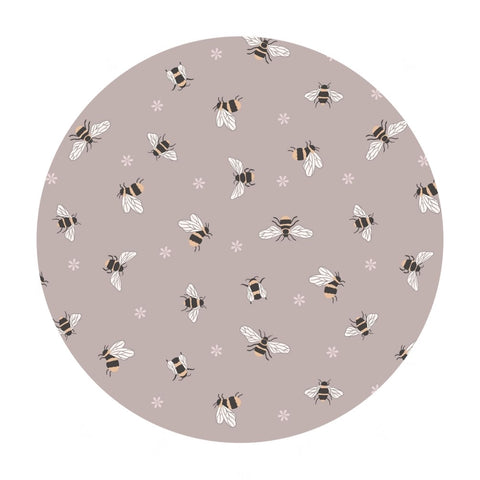 1.5 meters left! - Bees on Lilac - Queen Bee Collection - Lewis & Irene Fabrics